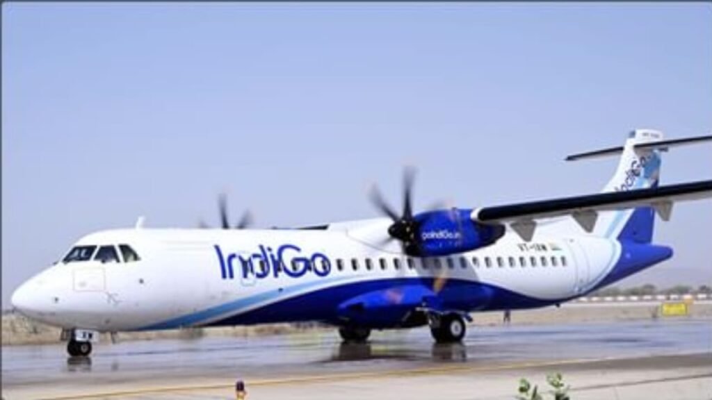 IndiGo Crisis: लगातार बढ़ रही यात्रियों की परेशानियाँ, 5 दिनों में 2,000 से ज़्यादा उड़ानें रद्द