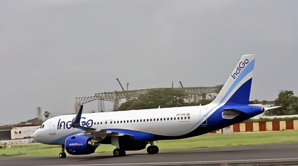 IndiGo Flight Cancel News: खराब मौसम और DGCA सख्ती के बीच 67 फ्लाइट्स रद्द, कई एयरपोर्ट प्रभावित