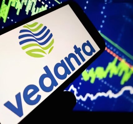 Vedanta 1:5 डिमर्जर 2026: GST पेनल्टी के बीच नया हाई, खरीदें या बेचें?
