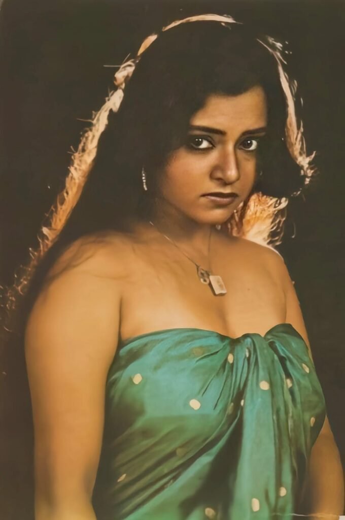 ये 5 Bollywood Superstar जो कभी चमके आज पूरी तरह गुमनाम हैं