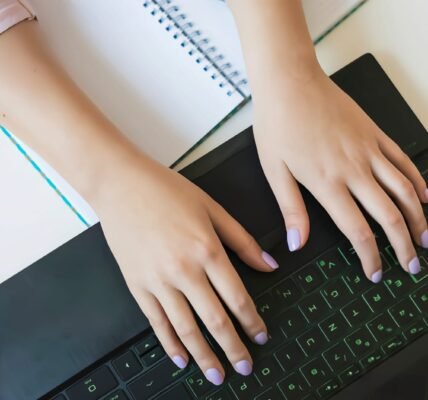 RRB NTPC 2026 Notification जारी: 5810 ग्रेजुएट लेवल पद, Application Status, Exam Date