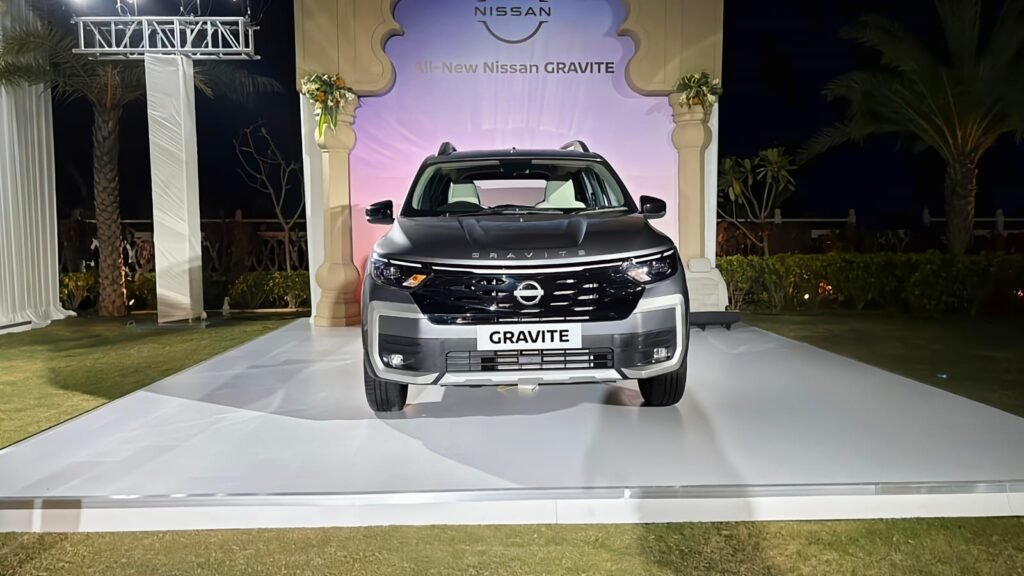 निसान ग्रेवाइट की बुकिंग शुरू होते ही मची हलचल, ₹11,000 में अभी करें बुक – जानें पूरी डिटेल